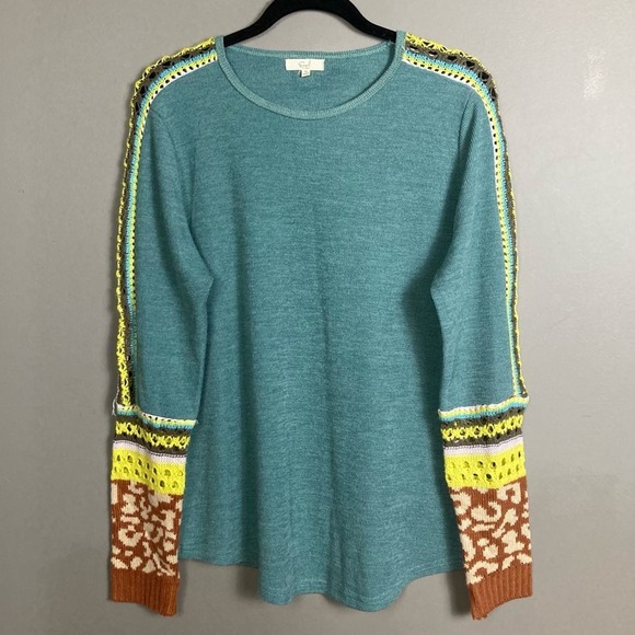 Easel sweater "Indiana Dunes"‎ blue crochet mixed print knit sleeves size medium - Picture 2 of 9